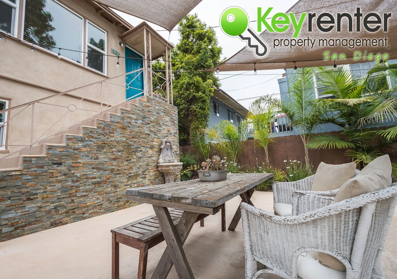 Beautiful Condo Only 6 blocks to the beach | Seaside District of Oceanside — Photo 2