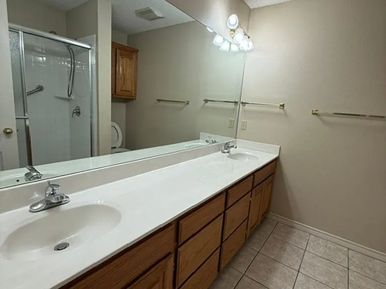 1097 Lytle Creek Dr — Photo 11
