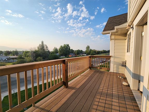 5th image of 111 N Shore Dr APT 12