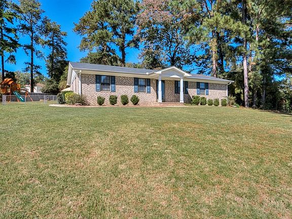 2nd image of 137 Sunnywood Dr