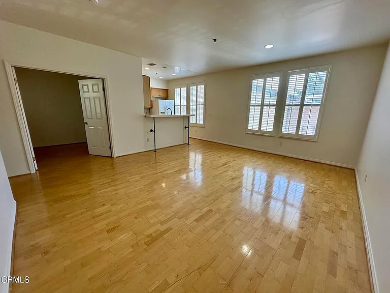 80 N Raymond Ave #108 — Photo 7