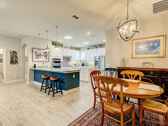 5th image of 29 Huntington Pl