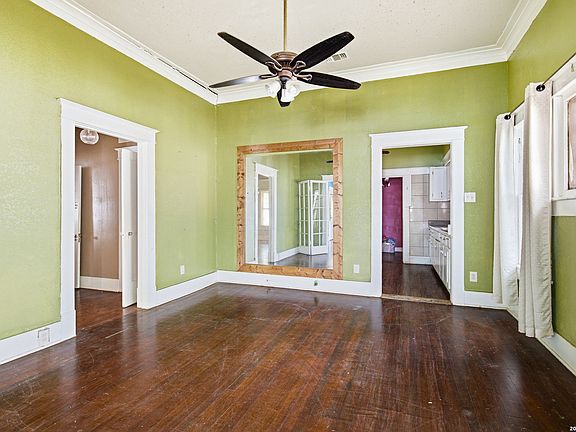 5th image of 314 DEVINE ST