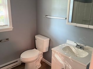 214 Main St APT 3, Pittston, PA 18641