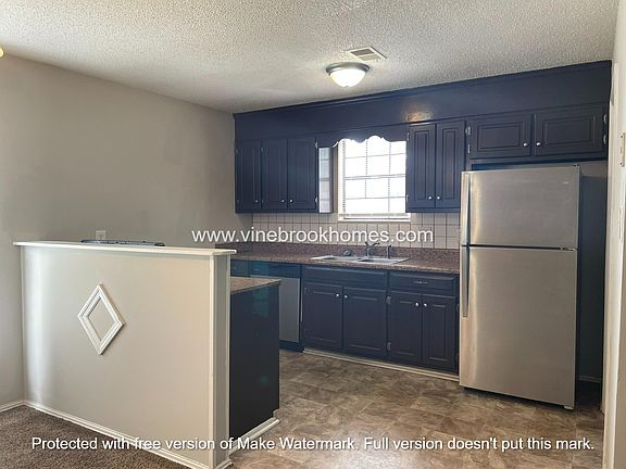 4th image of 447 Edisto Dr