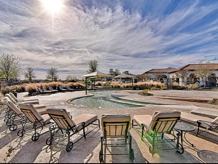 3803 Cascade Sky Dr — Photo 64