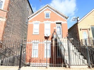 1818 W 17th St #1R, Chicago, IL 60608