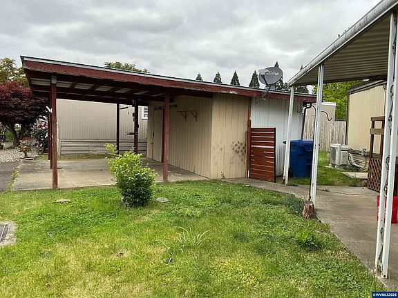 2nd image of 5355 River Rd NE #103