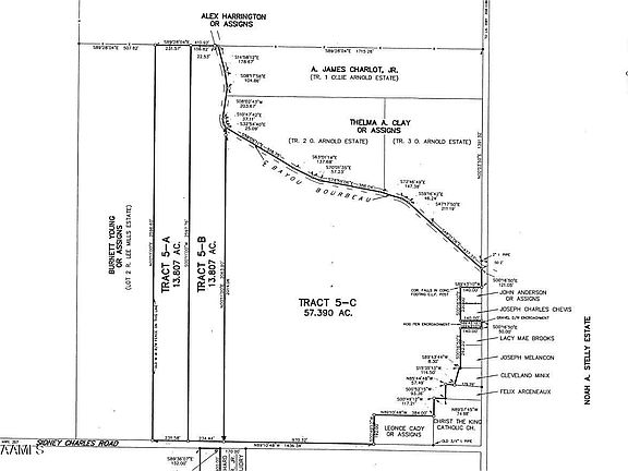 5th image of 997 Sidney Charles Rd