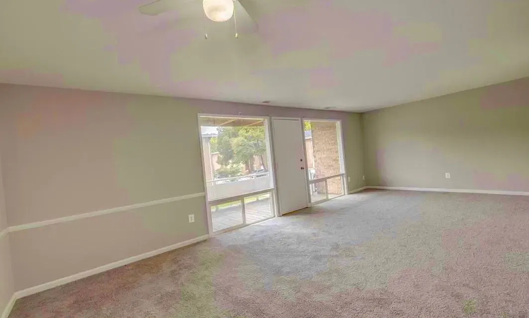 2 bed, $2,300 — Photo 4