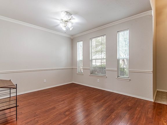 2nd image of 11812 Wispwillow Dr