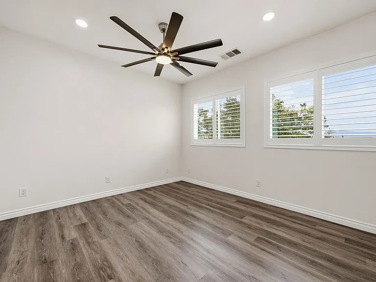 12615 Bridgewater Dr — Photo 13