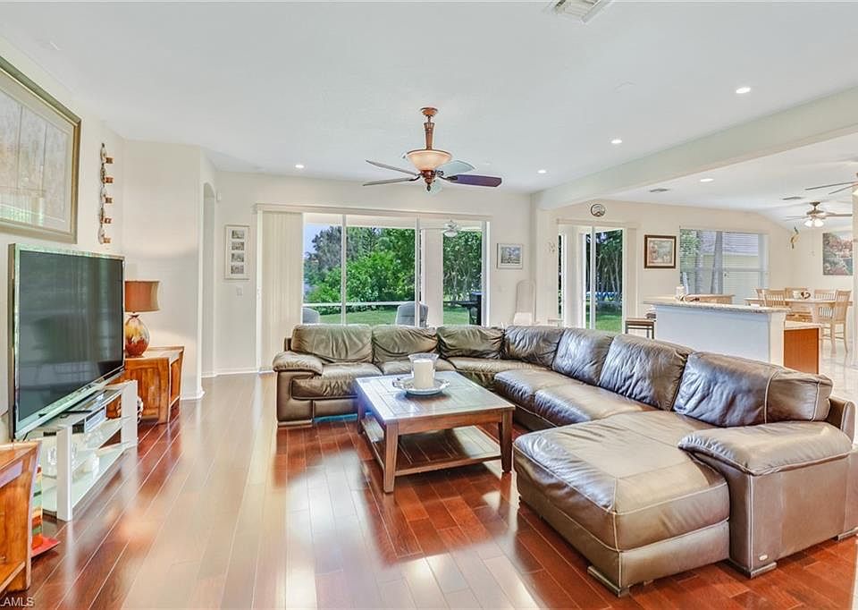1st image of 25211 Divot Dr