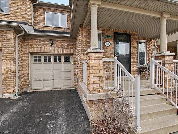 4th image of 236 Fitzgerald Cres