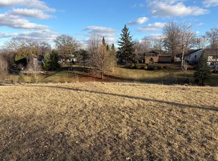 2707 W 3rd St, Coal Valley, IL