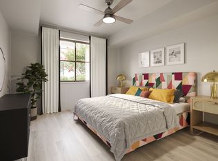 Vibe Residences, Hollywood, FL 33025
