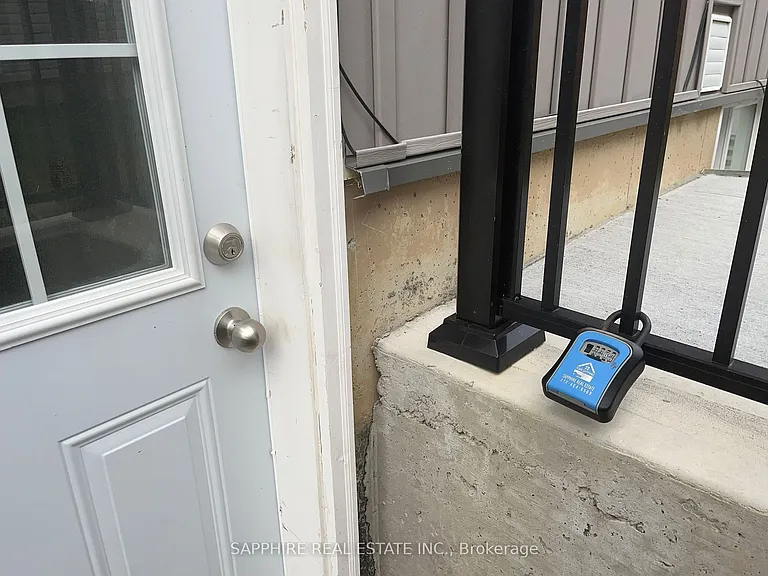 28 Barker Pkwy — Photo 4