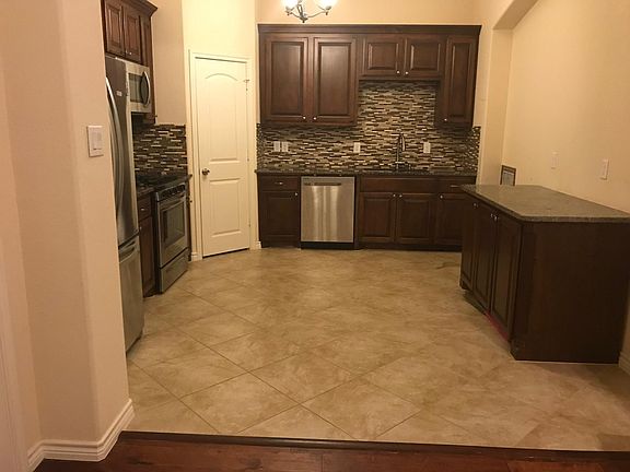 5th image of 2369 Novin Dr