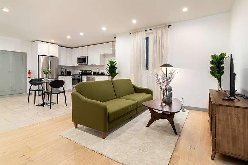 1st image of 761 Commercial St APT 5