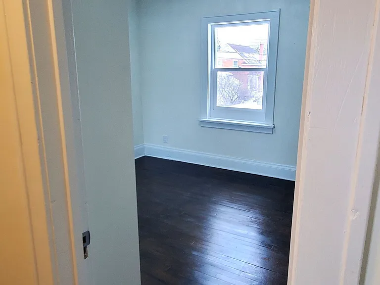 244 Albert St W — Photo 22
