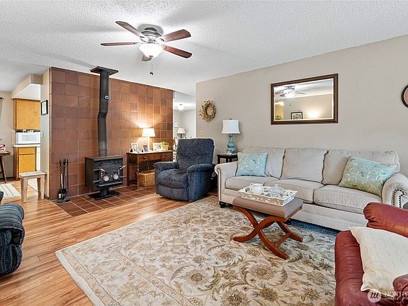 3rd image of 10309 38th Avenue Ct