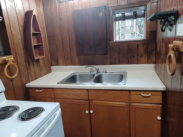 Mount Tacoma Dr SW — Photo 16