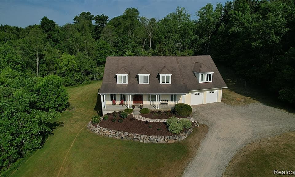 6225 Linden Rd, Fenton, MI 48430 MLS 20230060585 Zillow