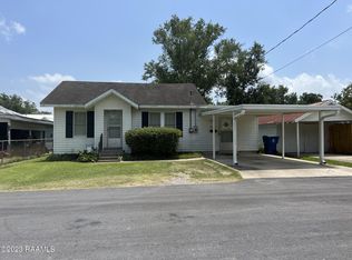 318 E 14th St, Crowley, LA 70526