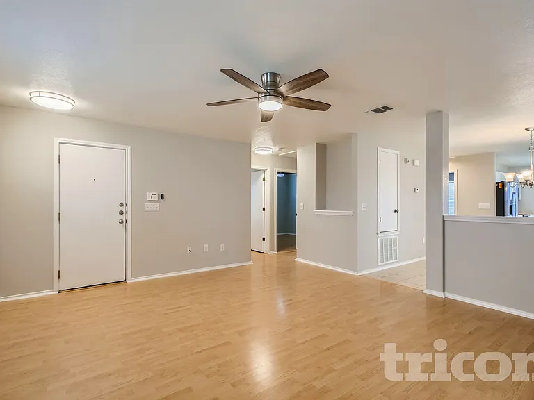 9227 Dublin Hts — Photo 15