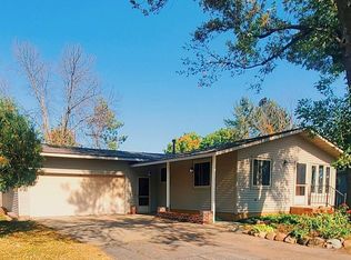 720 Water Ct, Cannon Falls, MN 55009