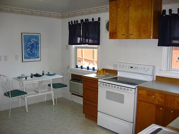 5th image of 5323 W Hoffman Pl
