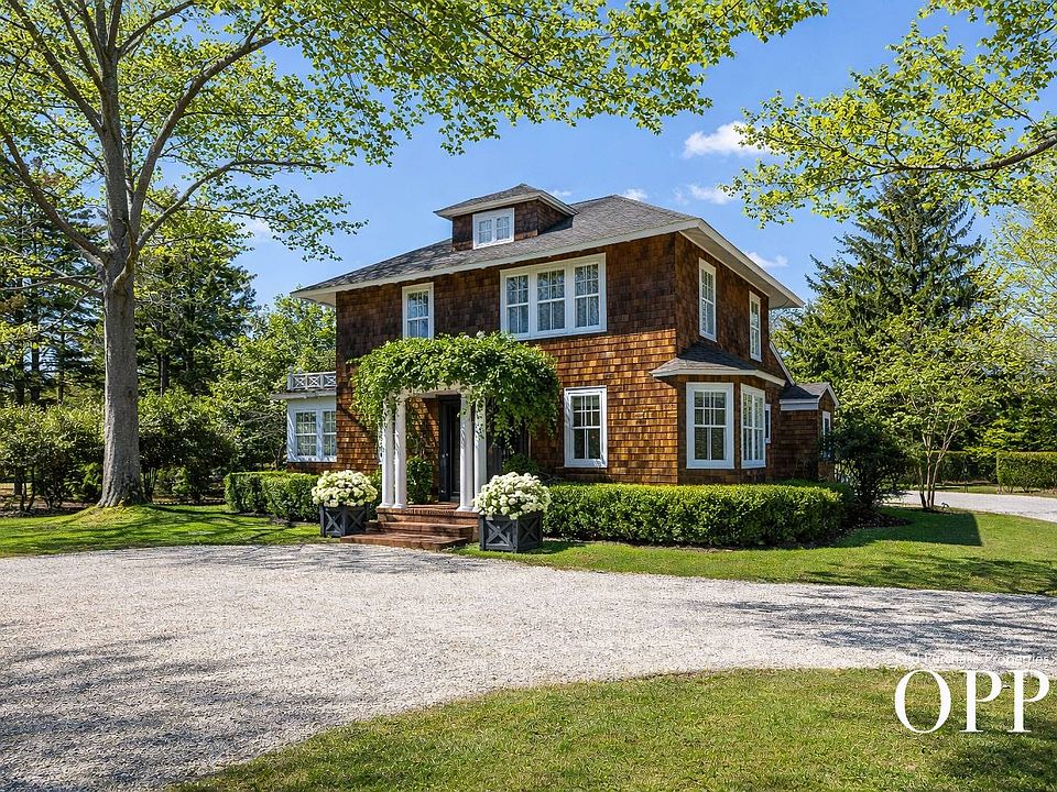 1st image of 24 S Howells Point Rd