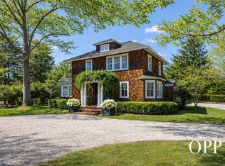 24 S Howells Point Rd, Bellport Village, NY 11713