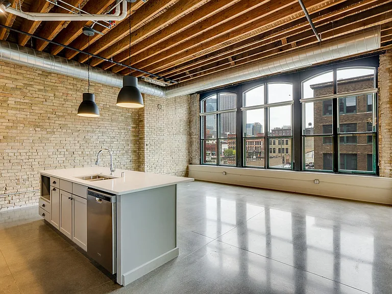 Smyth Lofts — Photo 2