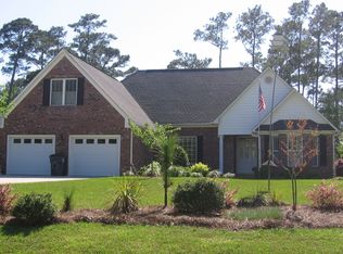 805 S Green Tee Rd, Hampstead, NC 28443