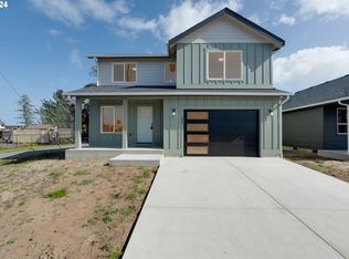 995 Queen St, Seaside, OR 97138