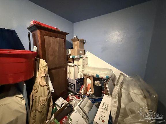 5th image of 7931 Atilla Ave