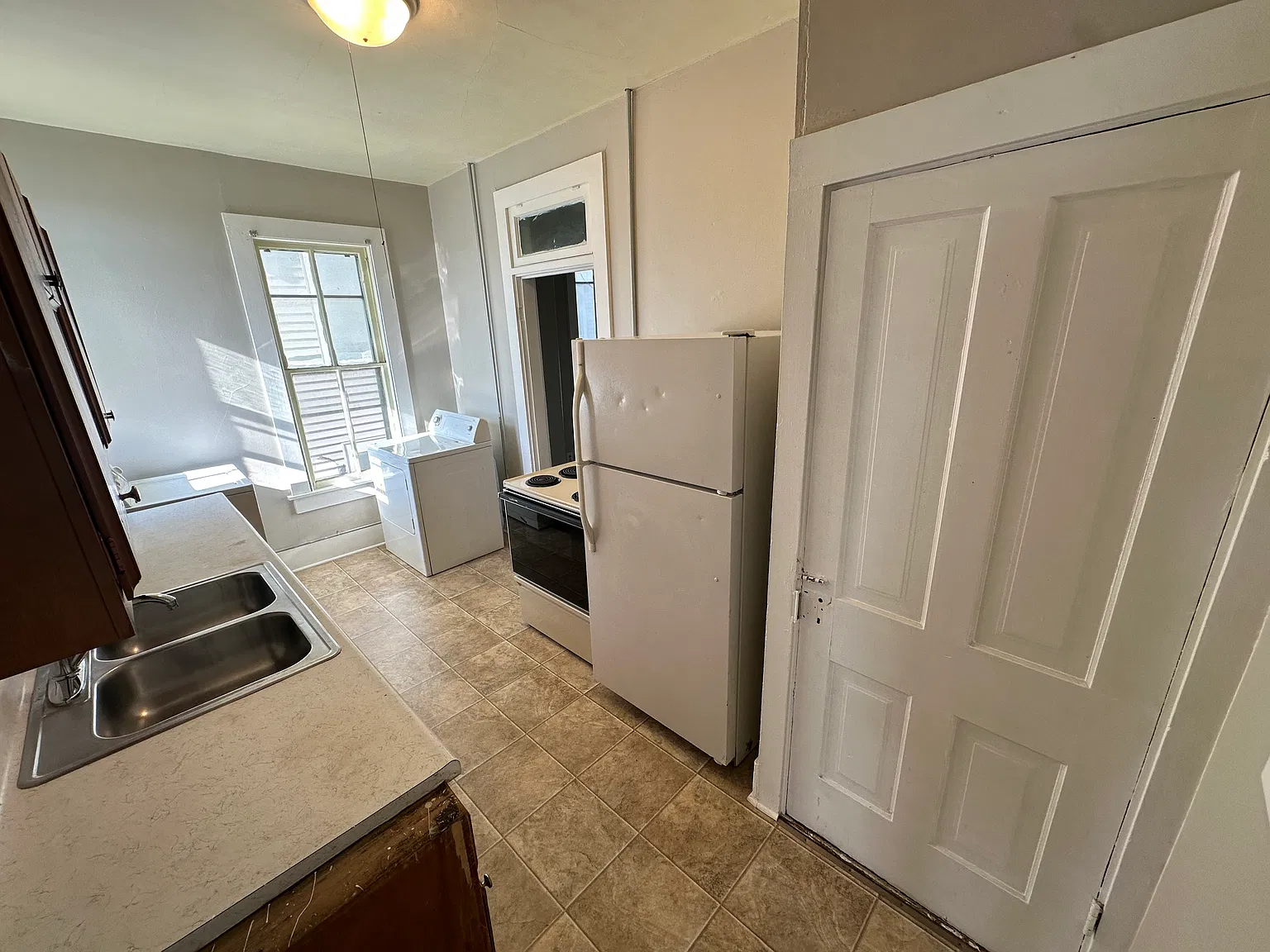 1 bed, 700 sqft, $850 — Photo 4