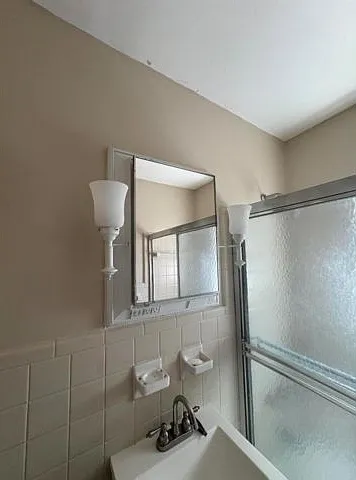 422 S Arnold Ave — Photo 2