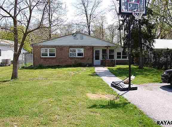 2nd image of 1090 N Browns Dam Dr