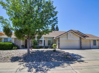 7912 Red Wolf Way, Sacramento, CA 95829