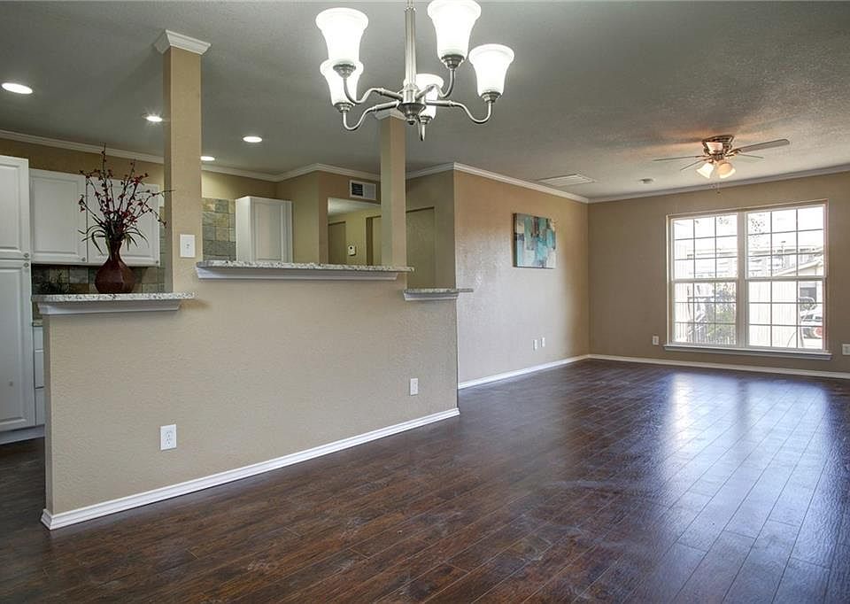 1st image of 4402 Greenland Dr