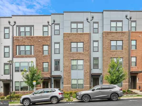 16146 Connors Way, Rockville, MD 20855