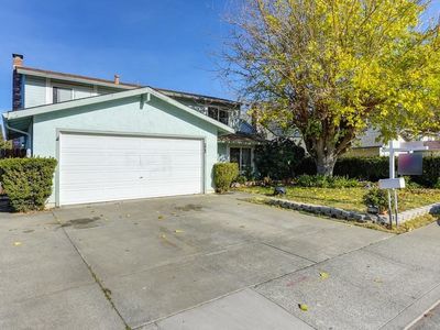 690 Amesbury Dr, Dixon, CA, 95620