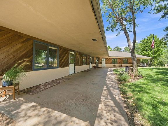 3rd image of 1691 W Ashleigh Ln