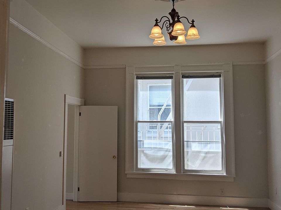 1st image of 1675 Bush St #20