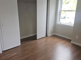 2801 Windy Bush Rd, Newtown, PA 18940