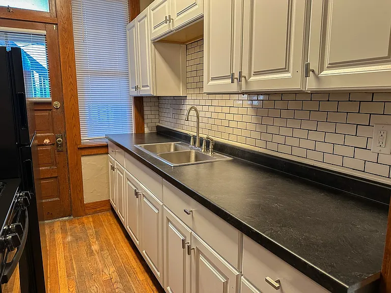 18th & K Apartments — Photo 10