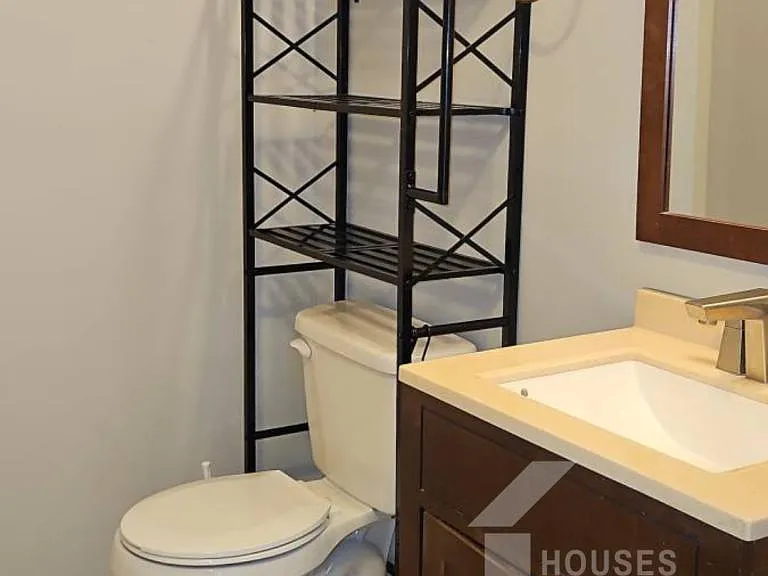 423 Rollingwood Dr — Photo 17