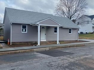325 Pine St, Birdsboro, PA 19508